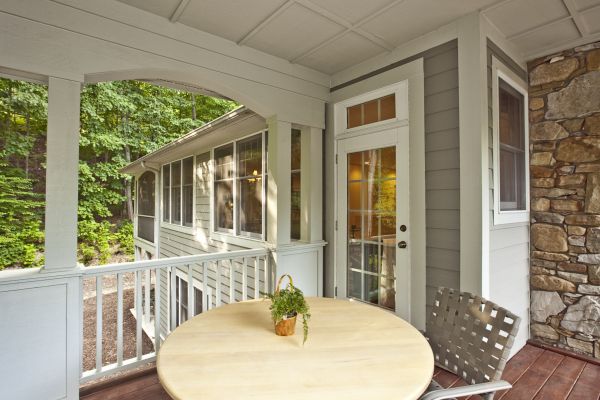 Cost of Covered Porch Installation in Stillwater